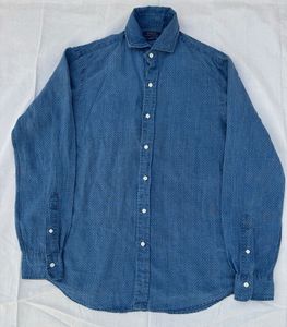 Ralph Lauren Men's Blue Dotted Button-Up Shirt
