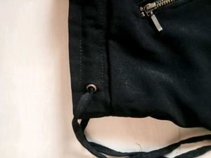 Stylish T-Shirt with black pant