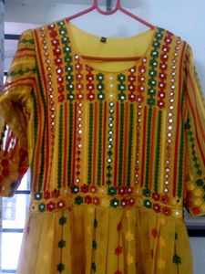 Women's Traditional Designer Kurti Set