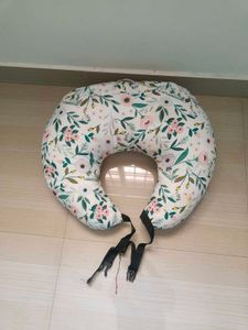 Floral Nursing Pillow (feeding)