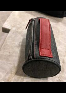 Flagship Zipper Pouch Bag