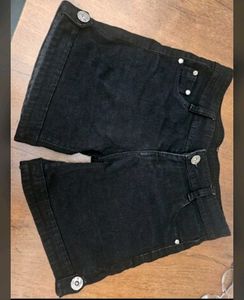Stylish Black Denim Bermuda Shorts