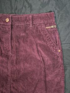 Corduroy knee length Skirt