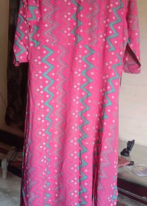 Embroidered Pink Kurta