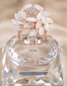 Stunning Floral Statement Ring