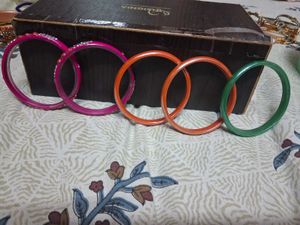 Vibrant Bangle Set 💖💖