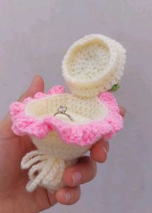 🌸 Handmade Crochet Flower Bouquet Ring Box