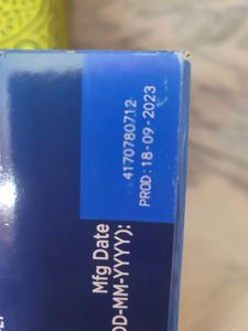 Oral-B Pro 3,  Rechargeable Toothbrush