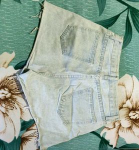 CICI DENIM SHORTS