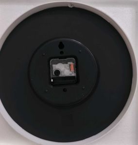 D'SIGNER Modern Wall Clock