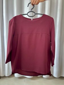 Chic Maroon 3/4 Sleeve Top