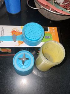 portable and rechargeable battery juice blender