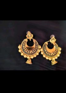 Earring