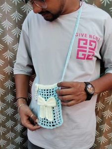 crochet phone pouch