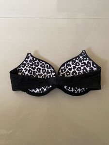 Black Padded Bra