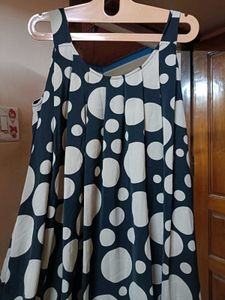 Chic Polka Dot Maxi Dress