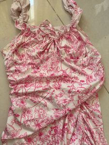 Chic Pink Floral Ruched Mini Dress