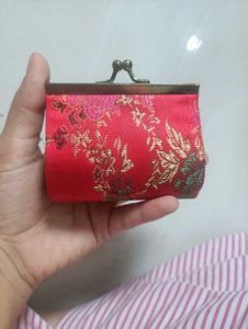 Vintage Red Floral Coin Pouch