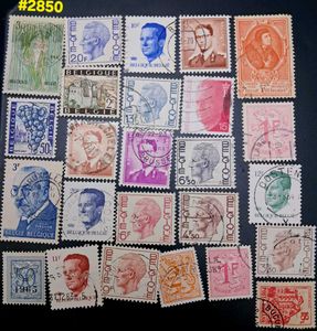 25 Vintage ANGOLA Postage Stamps