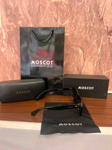 MOSCOT Men's Sunglasses - Classic Black Acetate