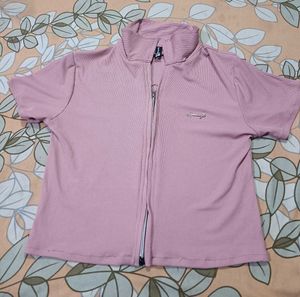 Cute pastel pink zipped crop top