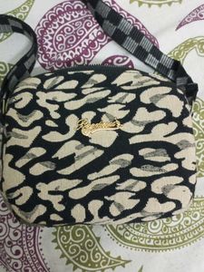 Stylish Camouflage Crossbody Bag