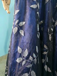 Elegant Navy Blue Leaf Print Gown