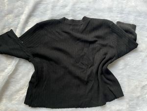 Cerruti Black Crop Top