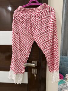 Red &amp; White Geometric Print Kurta
