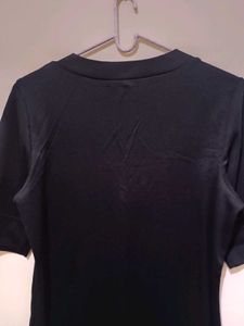 Reitmans Black deep V-Neck Top Tunic