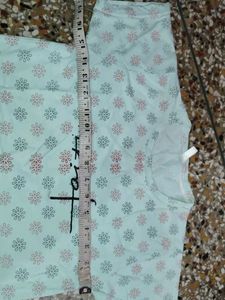 Cute Floral Print T-Shirt