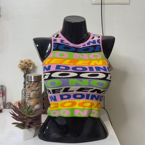Bold Graphic Knit Crop Top