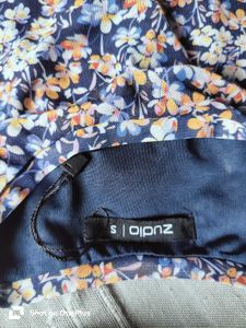 Floral Tie-Front Cropped Top