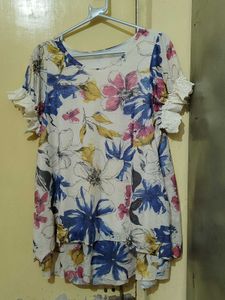 Soft Floral print, oversized top