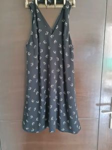Chic Black Printed Sleeveless Dress