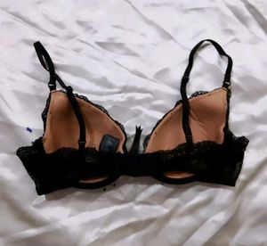 elle Bra