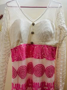 Beautiful Pink Embroidered Kurta