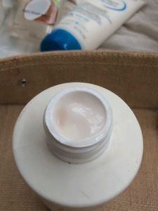 Moroccanoil Hydrating Conditioner 1 month exp