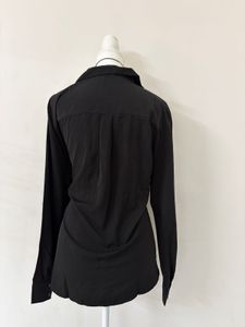 H&amp;M  Black Button-Up Shirt✨