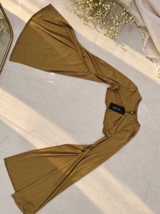 🔥NEW TOKYO TALKIES bell sleeves Khaki crop top🔥