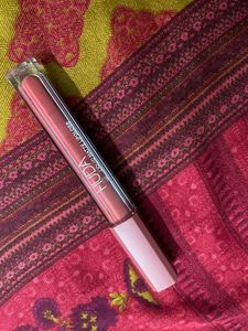 Huda Beauty Nude Lipstick And Hide🤐 Gift Free