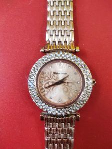 Elegant Women's Rose Gold Watch