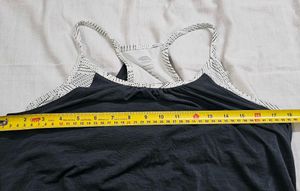 Old Navy 2-in-1 Layered Sports Bra Tank Top