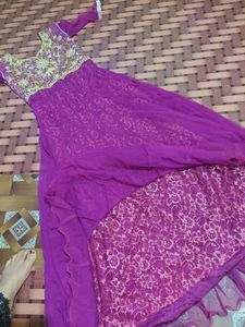 32 Bust Size..length 61