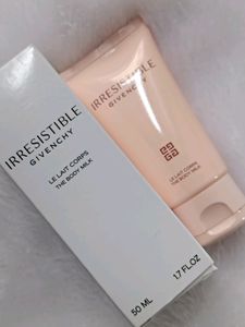Givenchy Body Milk 💕♥️