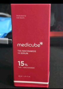 Medicube TXA Niacinamide 15 Serum