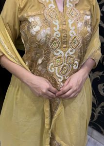 Elegant Gold Embroidered Kurti Set