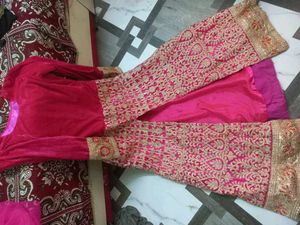 Rose pink 🩷 Embroidered gawn