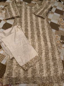 Elegant Embroidered Kurta Set