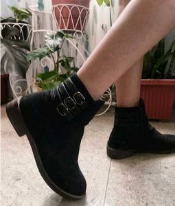 Stylish Black Ankle Boots with Buckle Detail